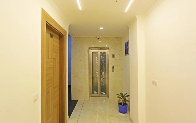 Hotel Decent Suites