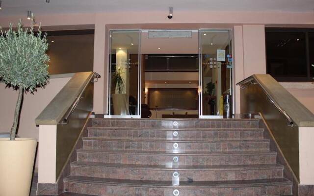 Europa Plaza Hotel