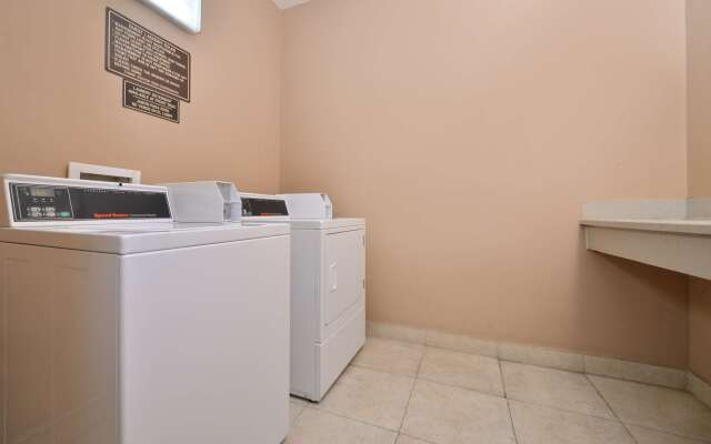 Americas Best Value Inn & Suites San Benito