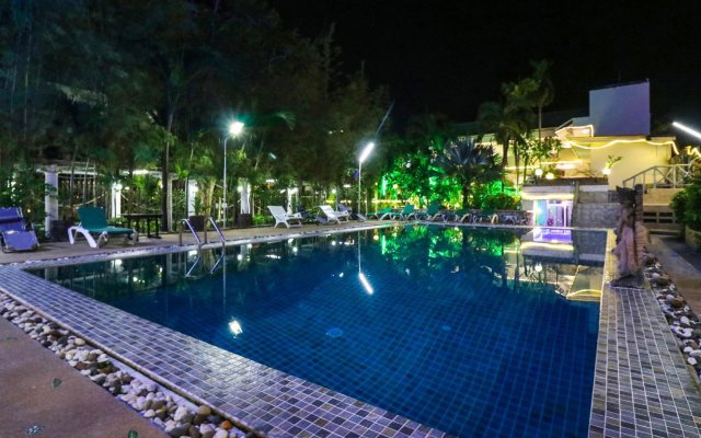 Natural Beach Hotel Pattaya