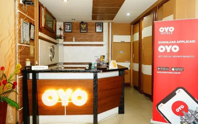 Oyo 629 Grand Vella Hotel