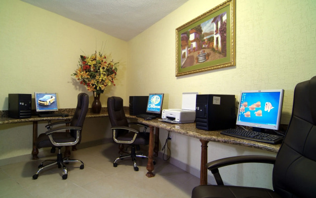 Los Cedros Hotel Inn Chihuahua