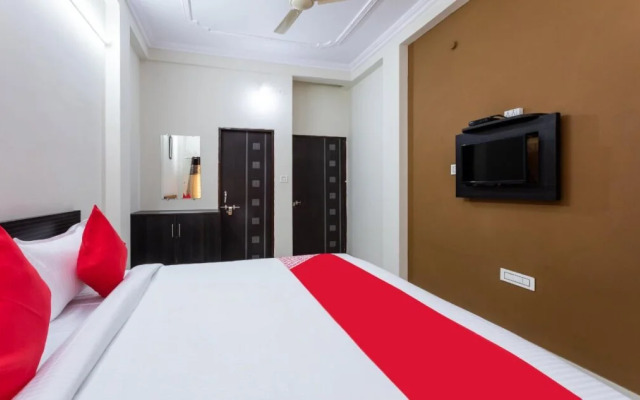 Rishabh Residency By OYO Rooms