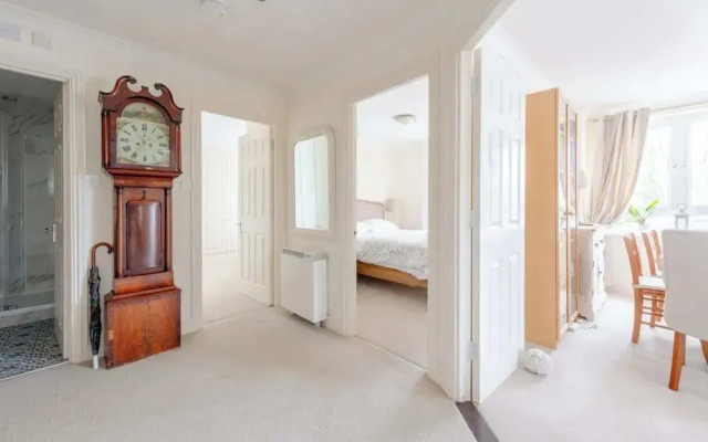 Unique Waterfront 2BD Flat - Rotherhithe