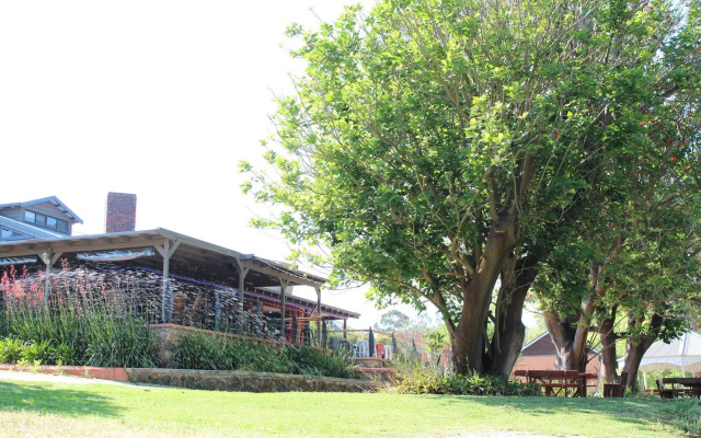 Avocados Accommodation