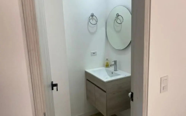 Apto Ph Remodelado, Amoblado Sta Barbara 1 Alcoba