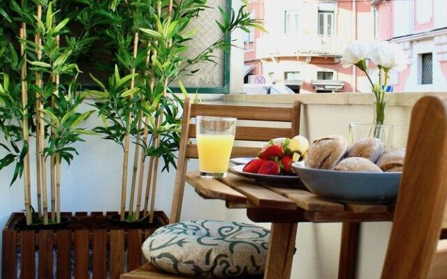 Apartment Balcony and River View in Alfama