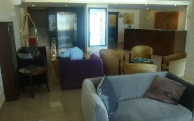 Durrat Al Sharq Suites 4 Hotel
