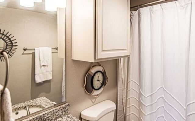 Island 145 1 Bedroom Condo