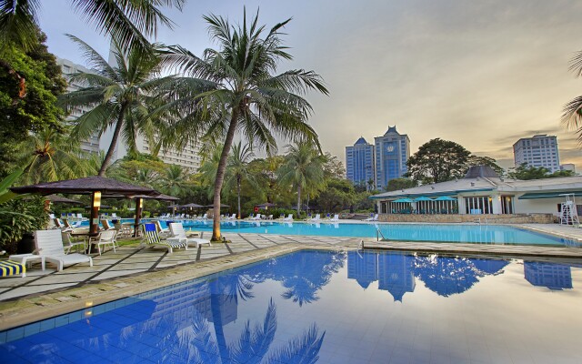 Отель Borobudur Jakarta