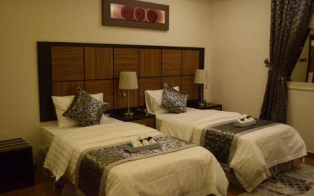 Al Shiraz Suites