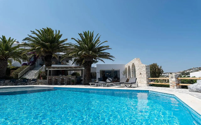 Pnoi Hotel