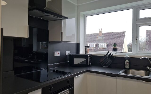 Lovely 2-bed Apartment in Cheltenham Spa