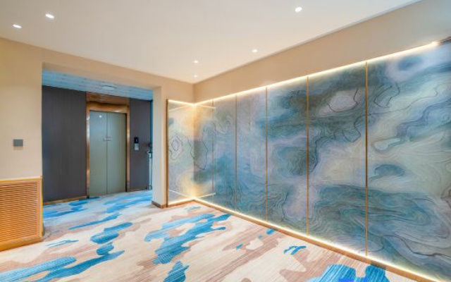Holiday Inn Bali (Lanzhou Xigucheng High speed Railway Station)