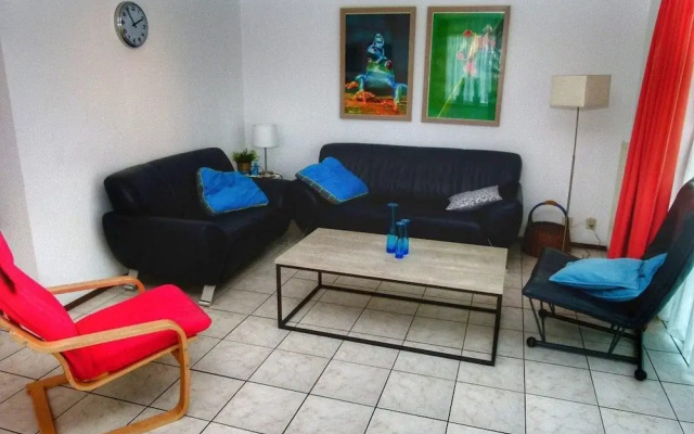 Welcoming Bungalow at Waterside