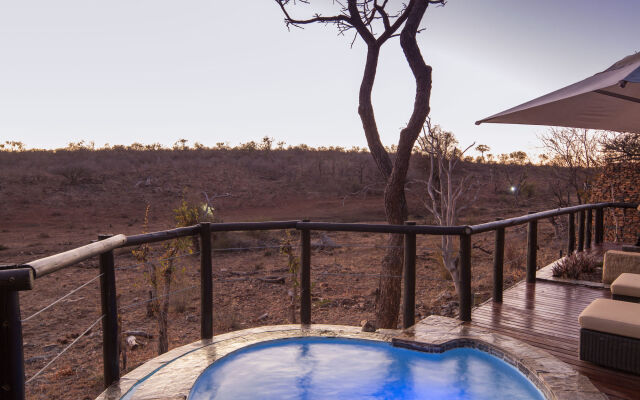 Royal Madikwe Game Lodge