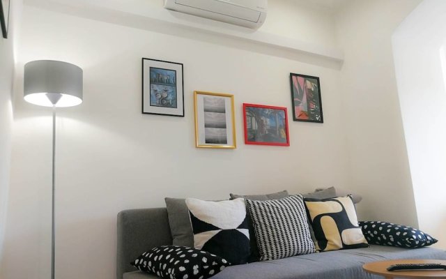 Comfort And Quiet Renovated Flat