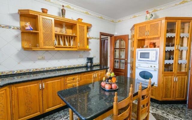 Casa Luna Alora by Ruralidays
