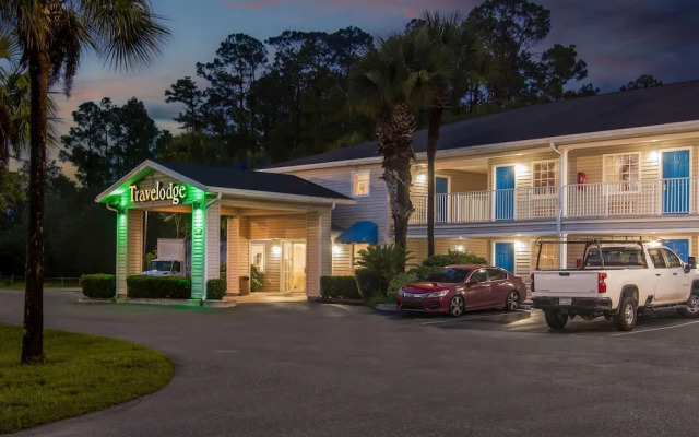 Travelodge Suites MacClenny
