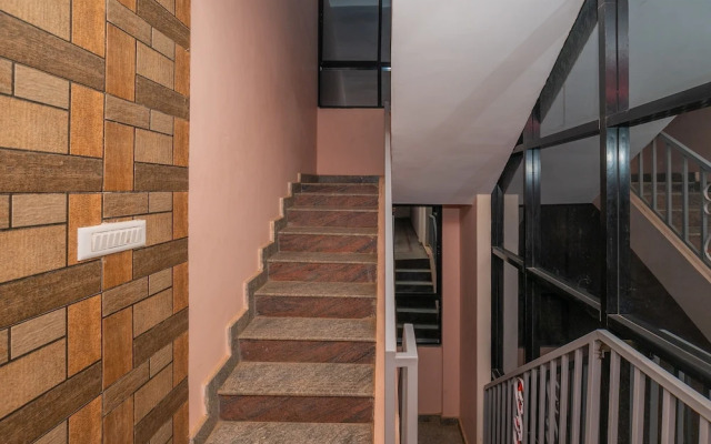 OYO 28778 La Melodie Inn