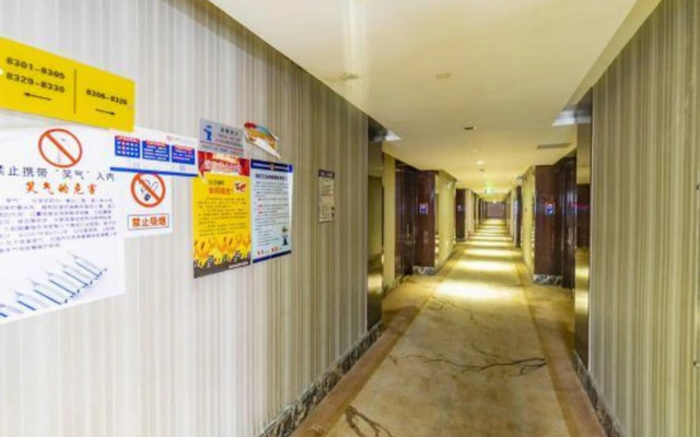 Merlinwan Traders Hotel