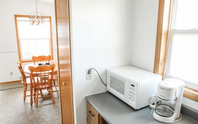 Peck's Housekeeping Cottages