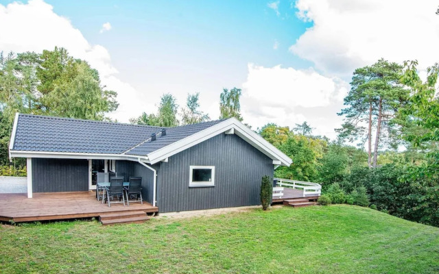 Beautful Holiday Home in Ebeltoft with Sauna