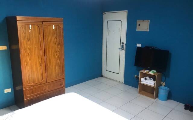 Feng Jia There House