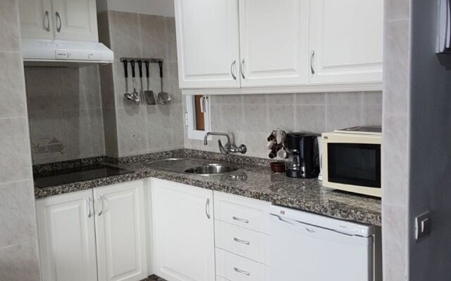 Las Americas Apartment