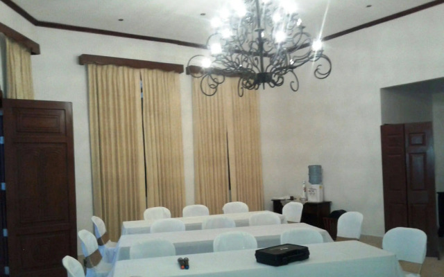 Hotel Real La Merced