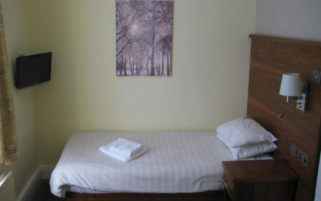 Wheatlands Lodge Hotel