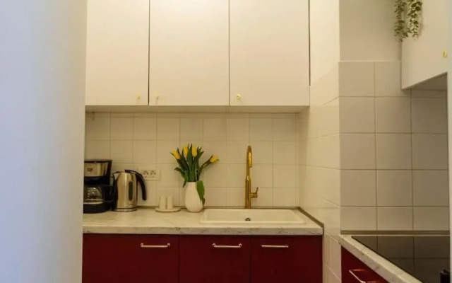 Pop Art Flat - Bright 2BR near the Old Town