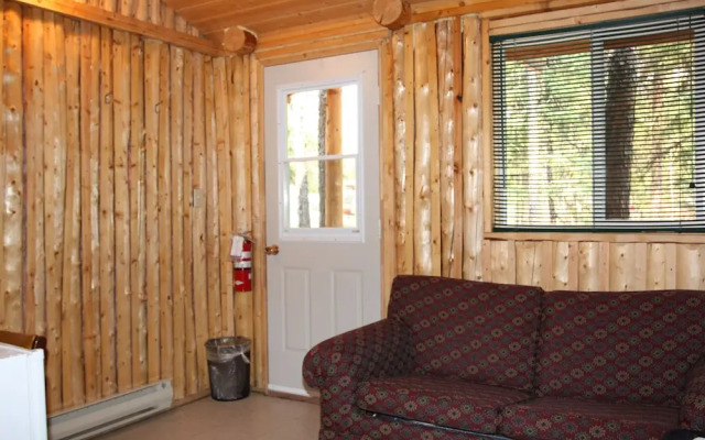 Minor Bay Lodge & Outposts