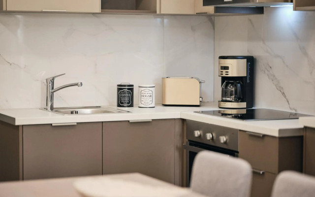 Helios Maisonette