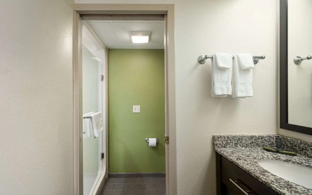 SureStay by Best Western Summerville Flowertown