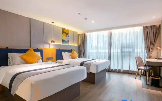 Homeinn Selected Hotel (Yunfu Yuncheng)
