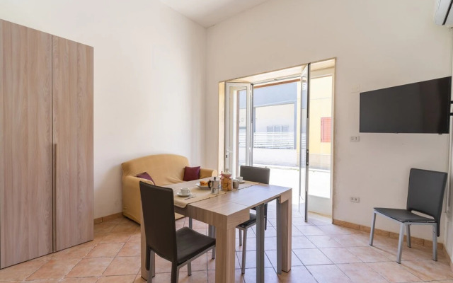 2804 Soleado Apartments - Mono Lorenz by Barbarhouse