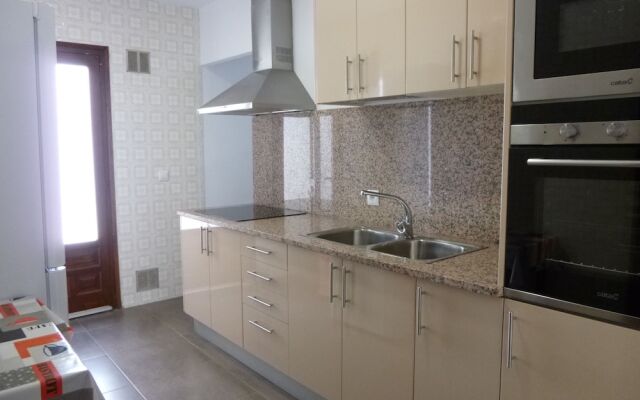 Spacious Holiday Home With Enclosed Garden in Empuriabrava