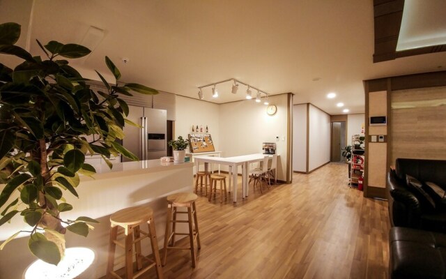 Jo Guesthouse - Hostel