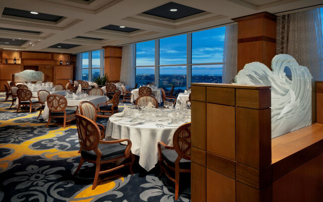 Moody Gardens Hotel, Spa and Convention Center