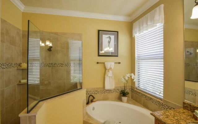 Aviamar Circle Condo