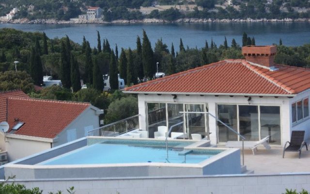 Villa Antea Apartments