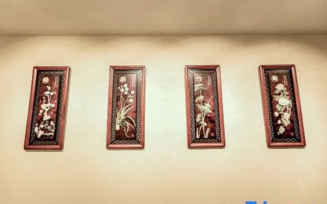 Yufeng Jade Hotel (Jianjiang Avenue Branch, Duyun City)