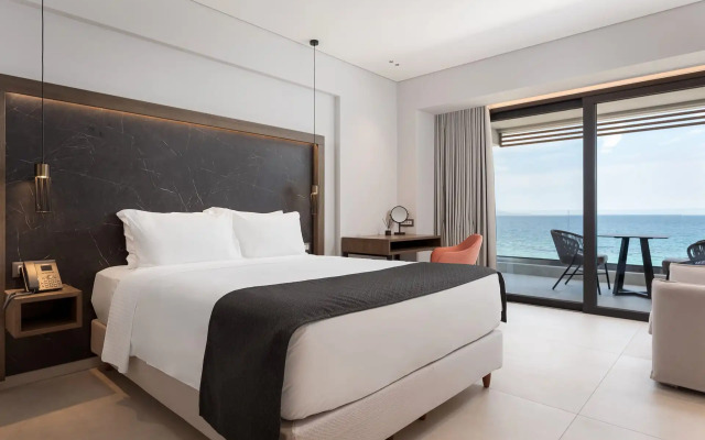 Avant Blue Boutique Hotel