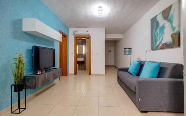 Sliema Tigne Suites