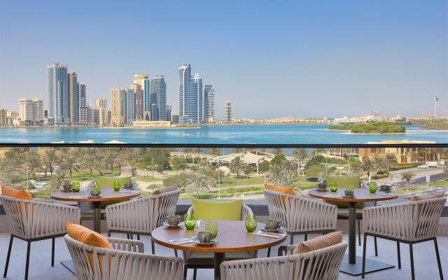 DoubleTree by Hilton Sharjah Waterfront Hotel & Residences