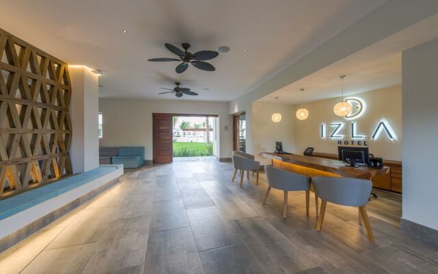 Izla Hotel