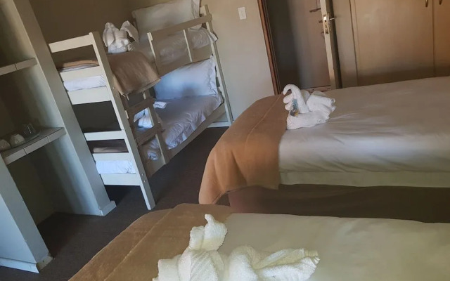 Pili Pili Beach Cabanas