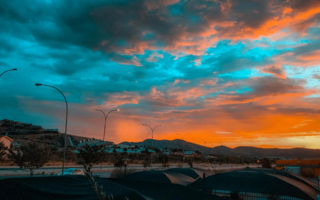 Elegant Apartment at Grove Mall