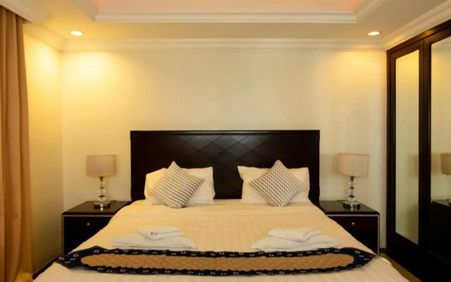 Ivory Palace Hotel